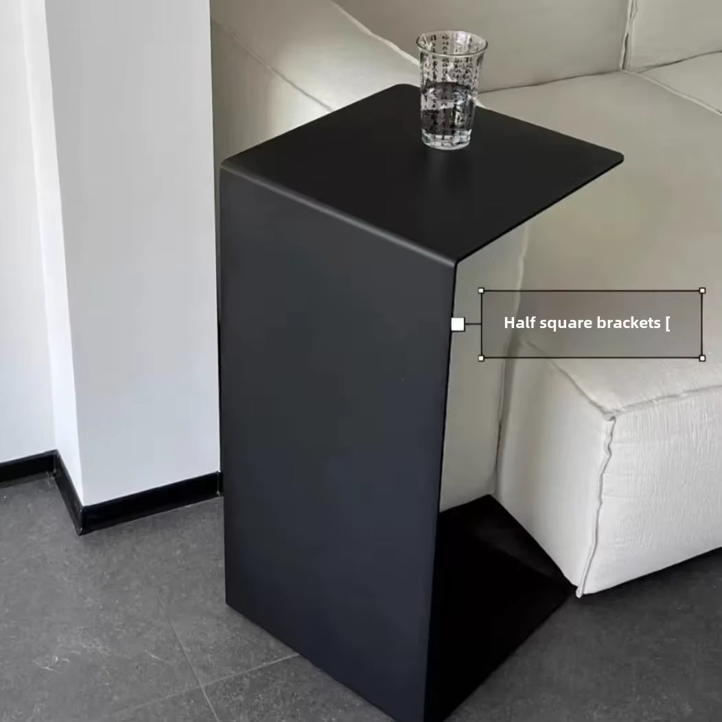 Light Luxury Sofa Side Table Light Luxury High-End Living Room C-Shaped Black Small Coffee Table Creative Design Storage Rack